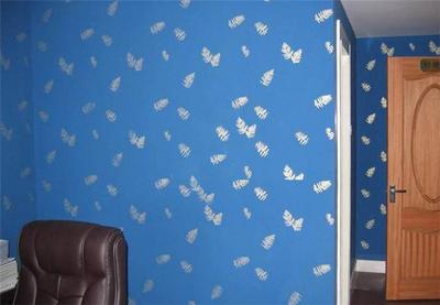 怕墻紙不環保,那就用液體墻紙吧